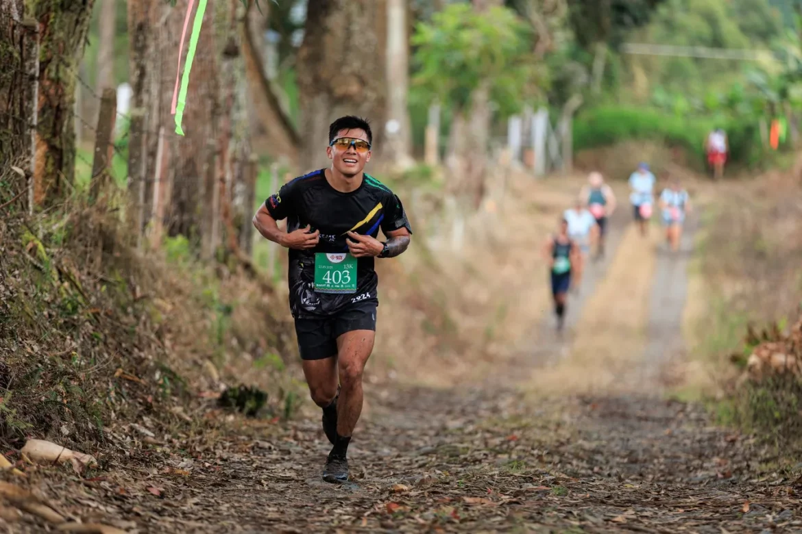 Best Ultra Running Shoes: Buyer’s Guide - best ultra running shoes