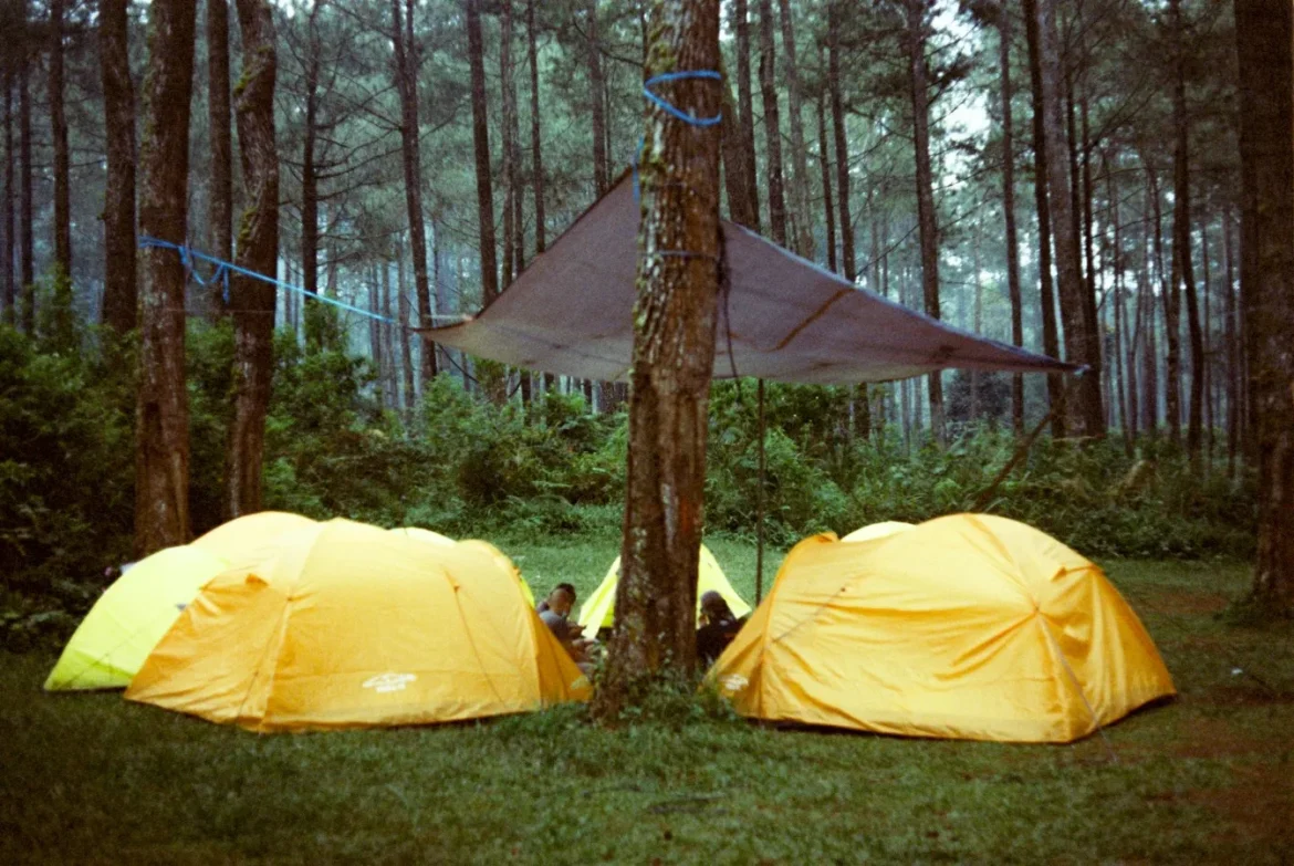 Choosing a Camping Tent Tarp - camping tent tarp