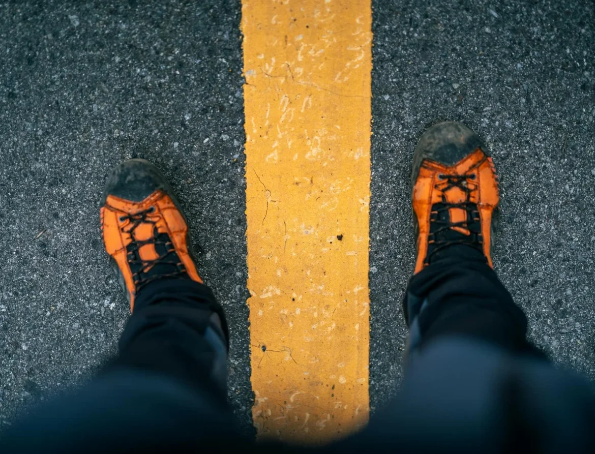 Composite Toe Running Shoes: Buying Guide - composite toe running shoes