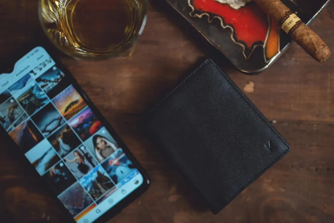 Cowboy Wallets for Men: A Practical Guide - cowboy wallets for men