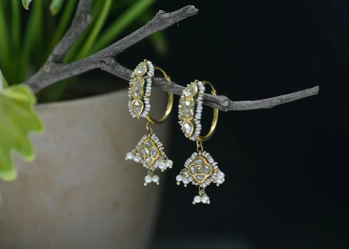 Dangling Gold Earrings for Women: A Smart Guide - dangling gold earrings for women