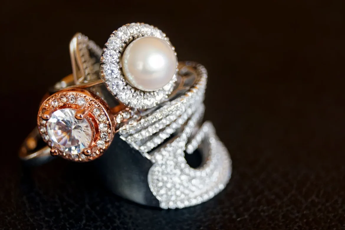 Gold and Rose Gold Engagement Rings Guide - gold and rose gold engagement rings