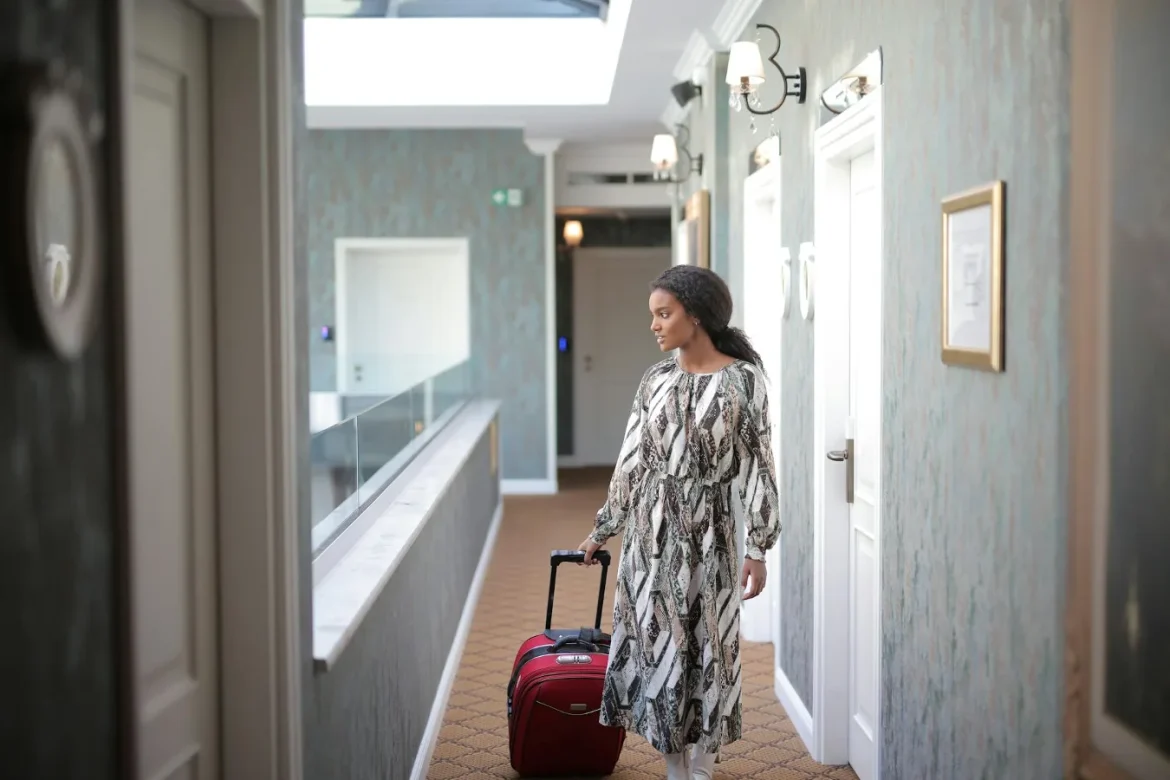 Heys Carry On Luggage: Buyer’s Guide - heys carry on luggage
