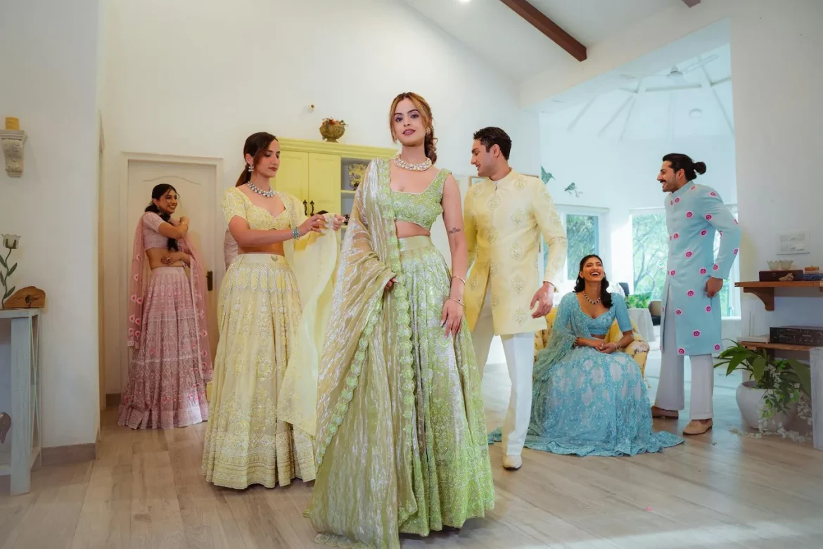 Indo Western Dresses for Women: Buyer Guide - indo western dresses for women