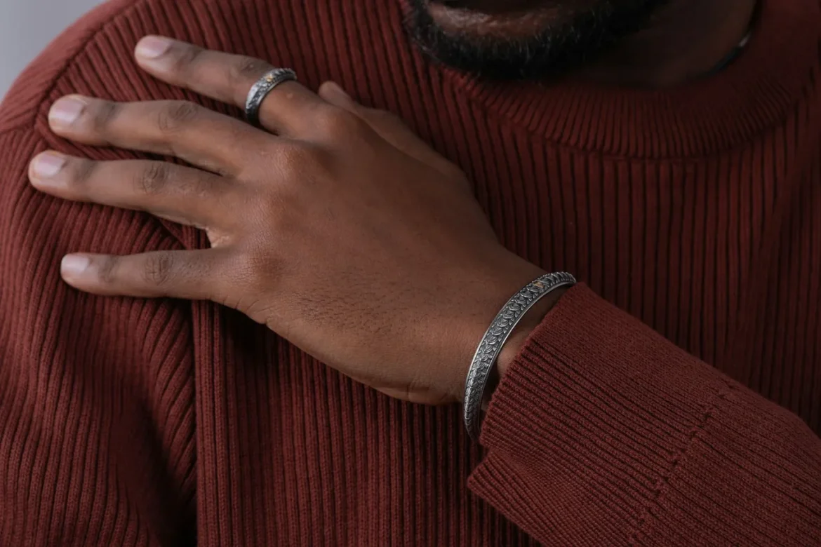 Magnetic Bracelets for Men: Buyer's Guide - magnetic bracelets for men