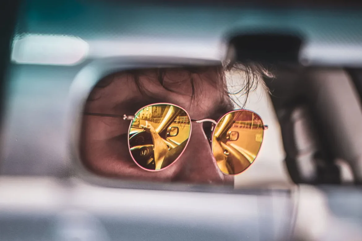 Red Lens Sunglasses: How to Choose - red lens sunglasses