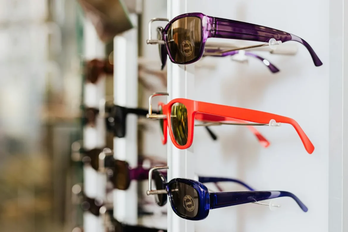 Red Sunglasses: How to Choose the Right Pair - red sunglasses