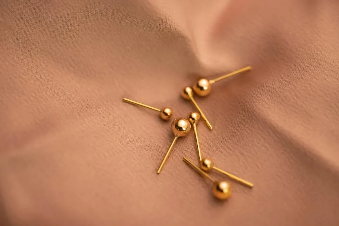 Stud Gold Earrings for Women: A Practical Guide - stud gold earrings for women